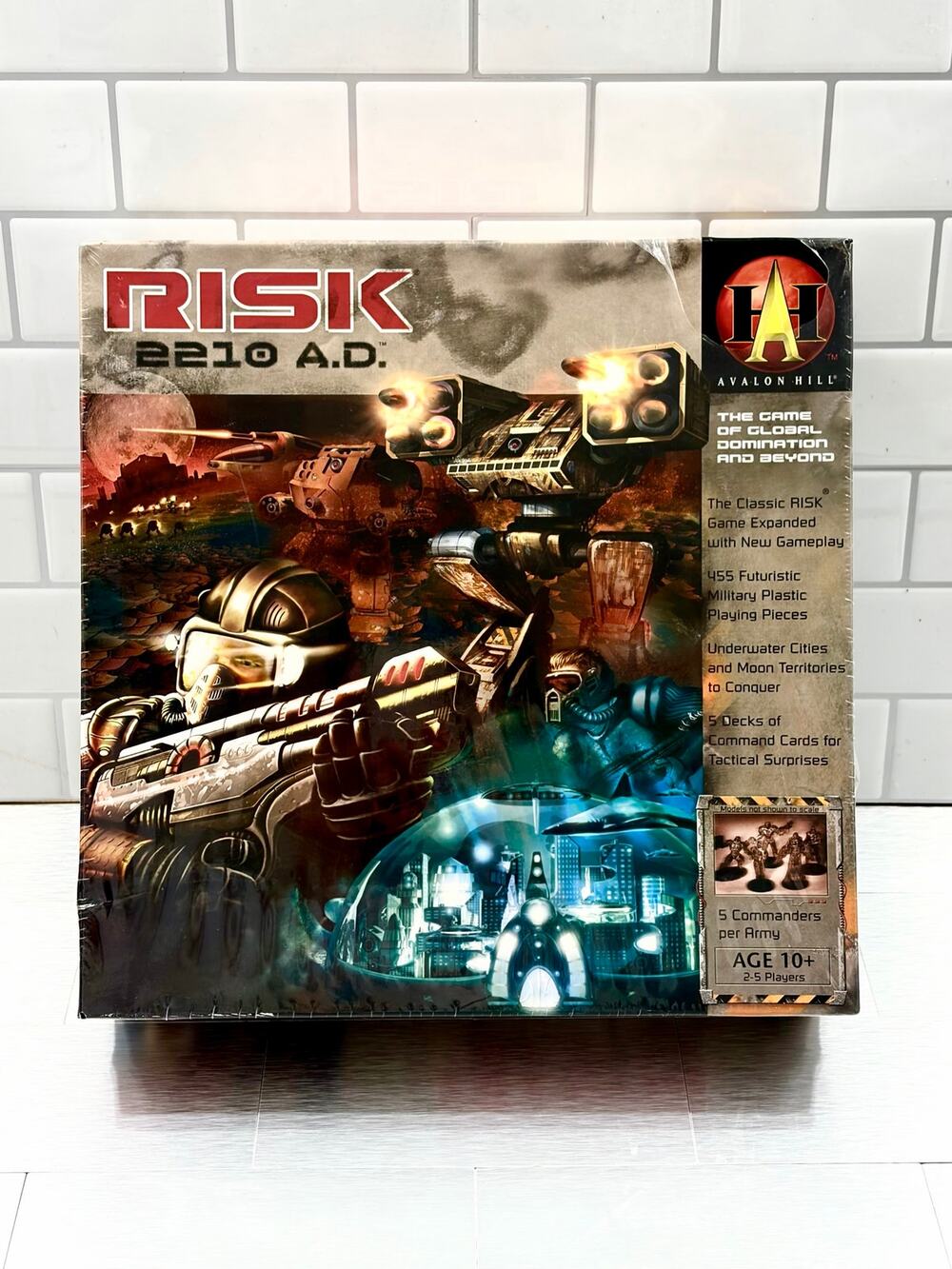 Risk 2210 AD Avalon Hill Sci-Fi Board Game Complete (Brand New Factory Sealed)